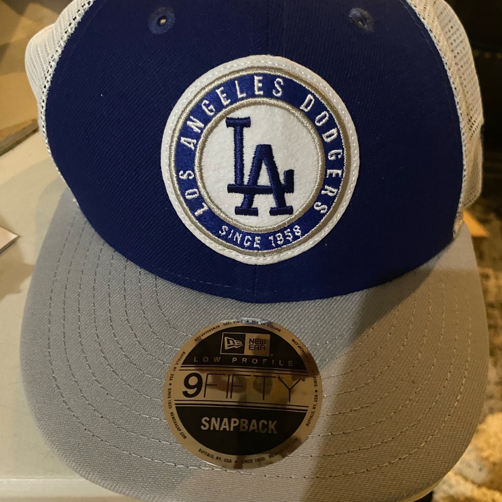 Men's Los Angeles Dodgers New Era Royal Circle Trucker Low Pro 9FIFTY Snapback